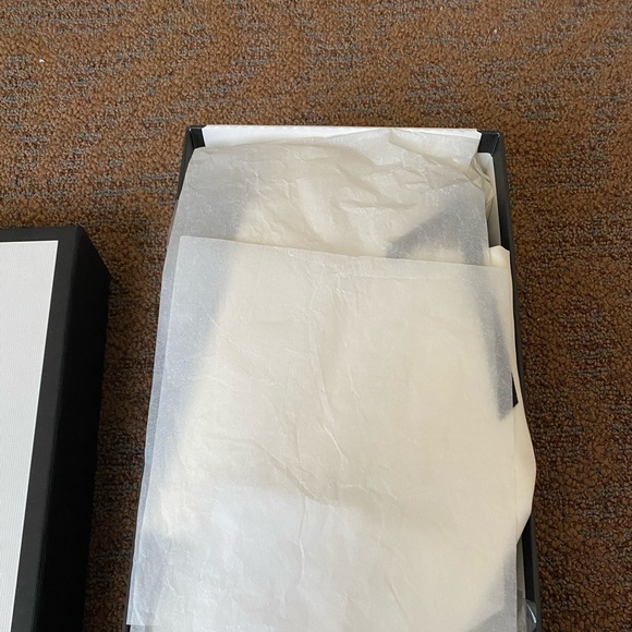 Authentic Gucci Slides - Picture 2 of 8